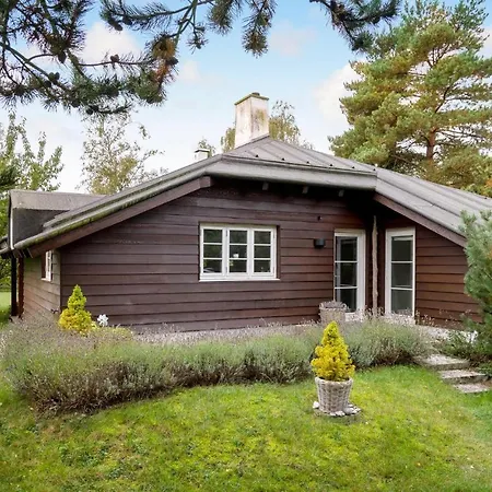 Maison Confortable à Avec Wifi Martofte